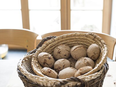 Selbstgemachte Emmerweckerl | © Urlaub am Bauernhof Burgenland / Melanie Limbeck Selbstgemachte Emmerweckerl | © Urlaub am Bauernhof Burgenland / Melanie Limbeck