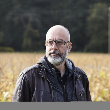 Robert Schabus vor dem Mais | © Johannes Puch