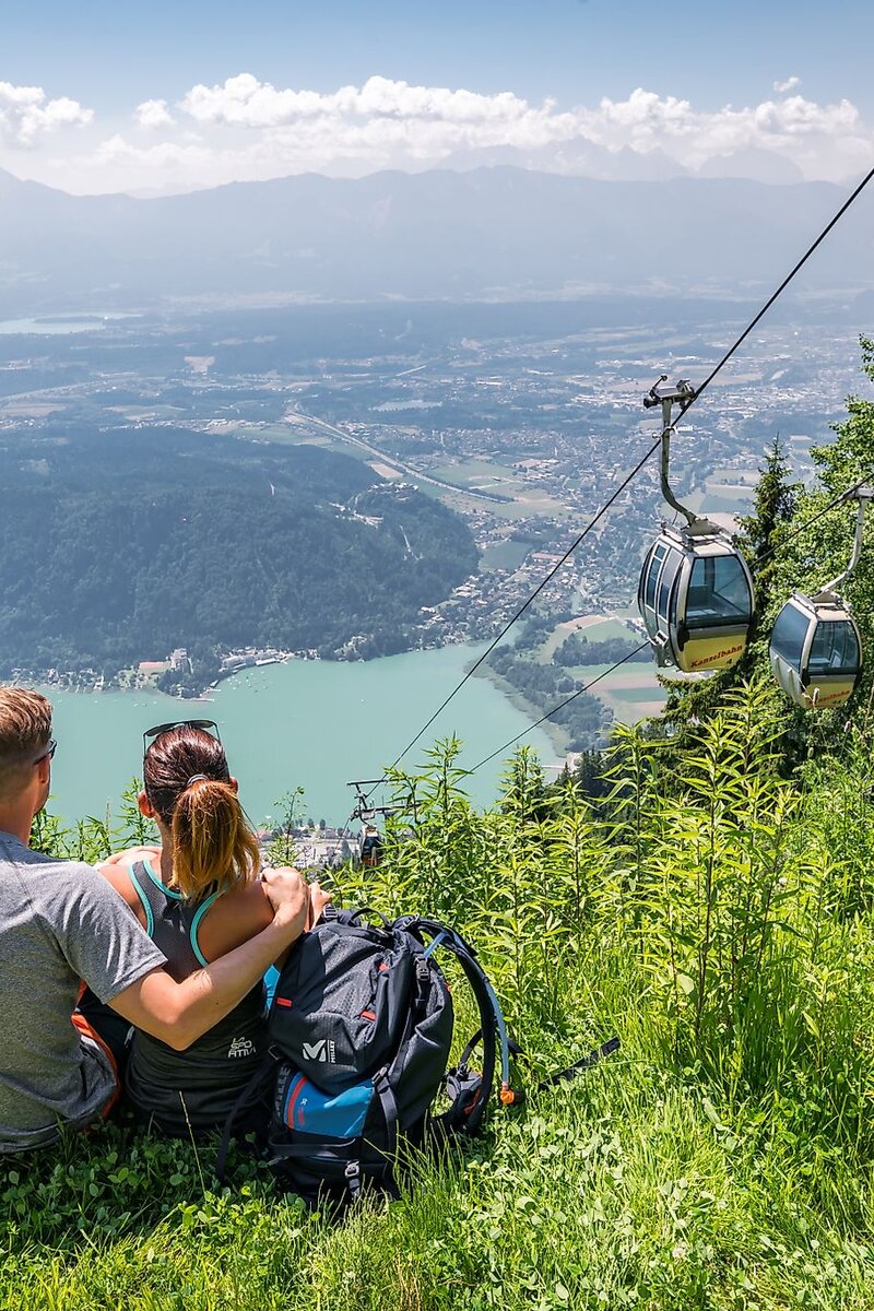 Panoramablick über den ruhigen Ossiacher See in den Bergen | © Michael Stabentheiner/ Region Villach Tourismus GmbH