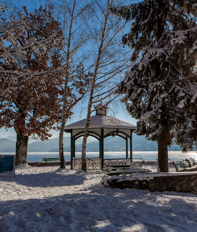Blick von der Halbinsel auf den See im Winter  | © Gert Steinthaler / Wörthersee Tourismus GmbH