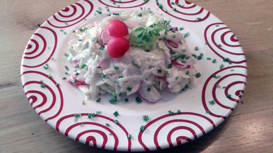 Kohlrabi-Radieschen-Rohkost