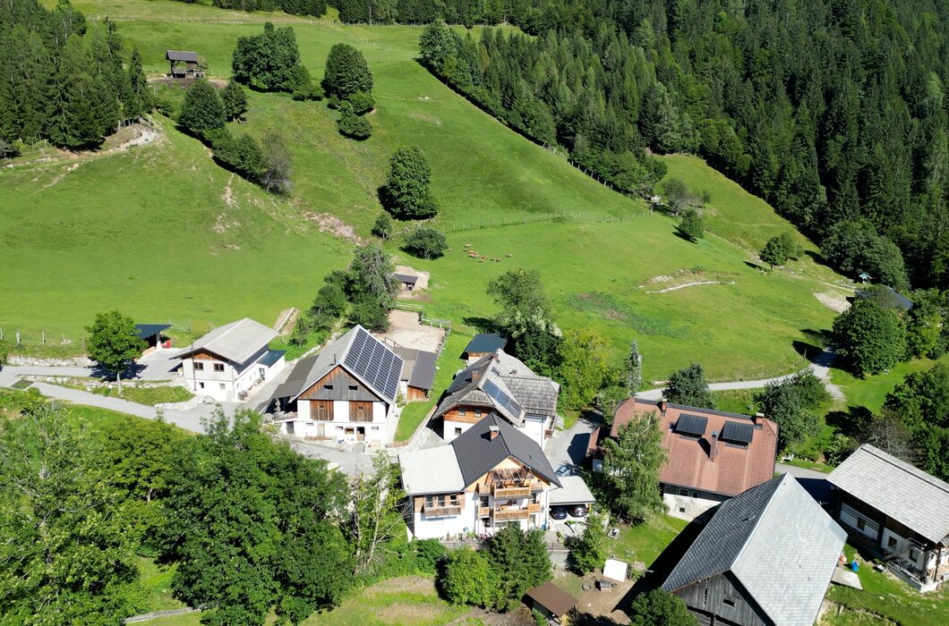Drohnenansicht Hof | © Urlaub am Bauernhof / Daniel Gollner