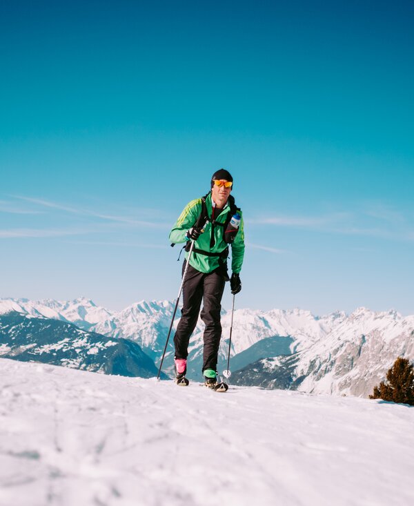 Armin Neurauter beim Skibergsteigen | © Urlaub am Bauernhof / Daniel Gollner Armin Neurauter beim Skibergsteigen | © Urlaub am Bauernhof / Daniel Gollner