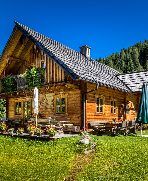 Schwarzenbichlalm in Zederhaus im Salzburger Lungau, Salzburger Land | © Urlaub am Bauernhof Salzburger Land / Bernd Suppan Schwarzenbichlalm in Zederhaus im Salzburger Lungau, Salzburger Land | © Urlaub am Bauernhof Salzburger Land / Bernd Suppan