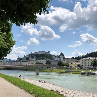 Radweg entlang der Salzach, Stadt Salzburg | © Urlaub am Bauernhof Salzburger Land / Margret Appesbacher Radweg entlang der Salzach, Stadt Salzburg | © Urlaub am Bauernhof Salzburger Land / Margret Appesbacher