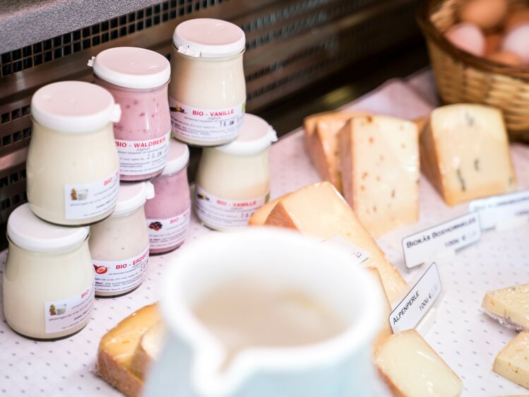 Hausgemachtes Joghurt, Käse, Eier von den eigenen Hühnern | © Urlaub am Bauernhof im SalzburgerLand / Matthias Gruber