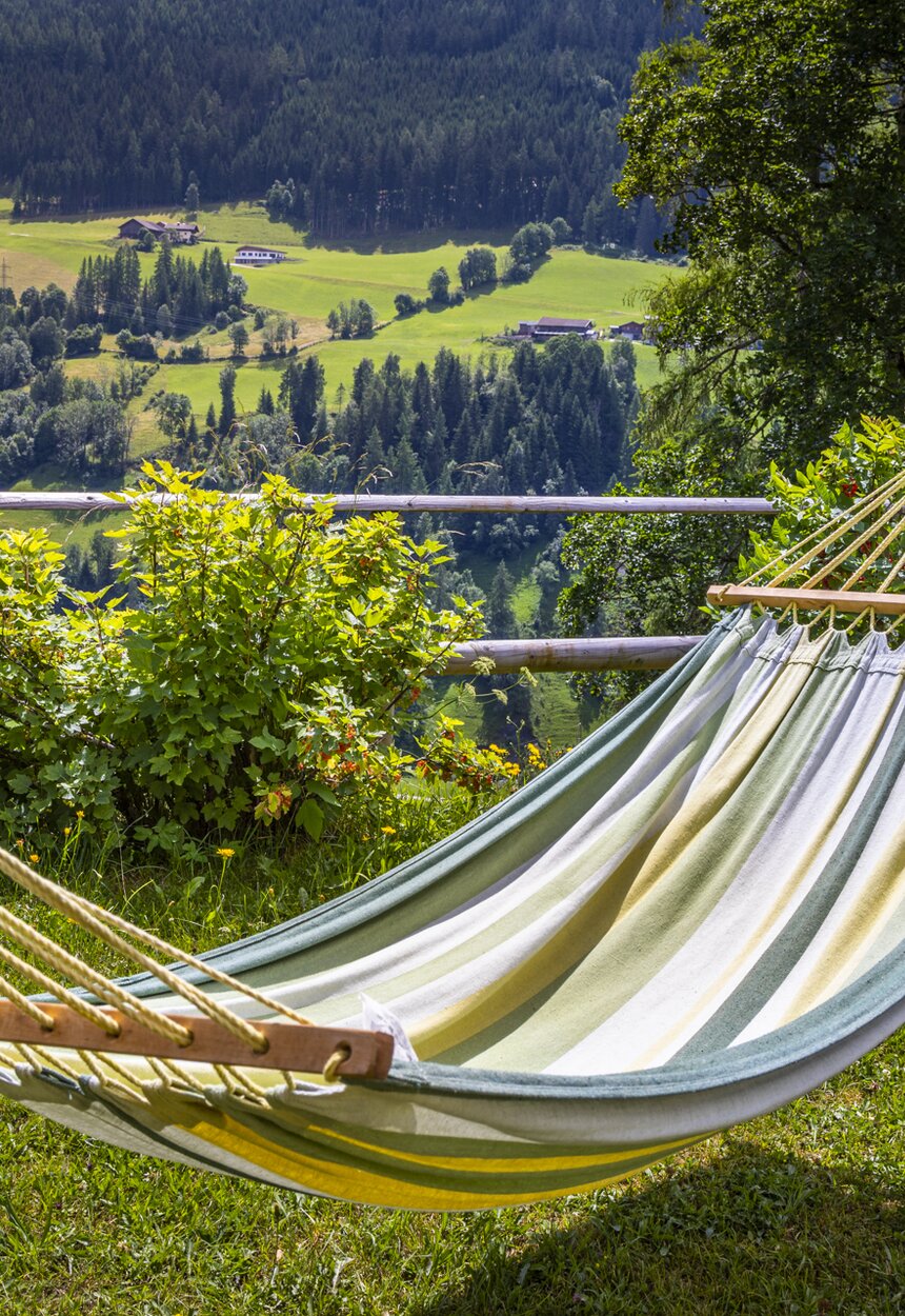 Hängematte am Brandstätthof in Forstau, Salzburger Land | © Urlaub am Bauernhof Salzburger Land / Bernd Suppan
