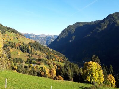 Aussicht vom Raggensteinhof in Viehhofen im SalzburgerLand | © Raggenstein / Familie Streitberger