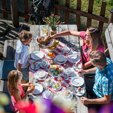 Familienzeit | © Urlaub am Bauernhof - TVB SilberregionKarwendel