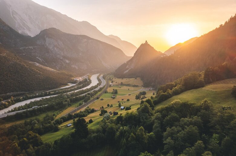 Burgenweg | © ©TVB Tirol West/ Roman Huber