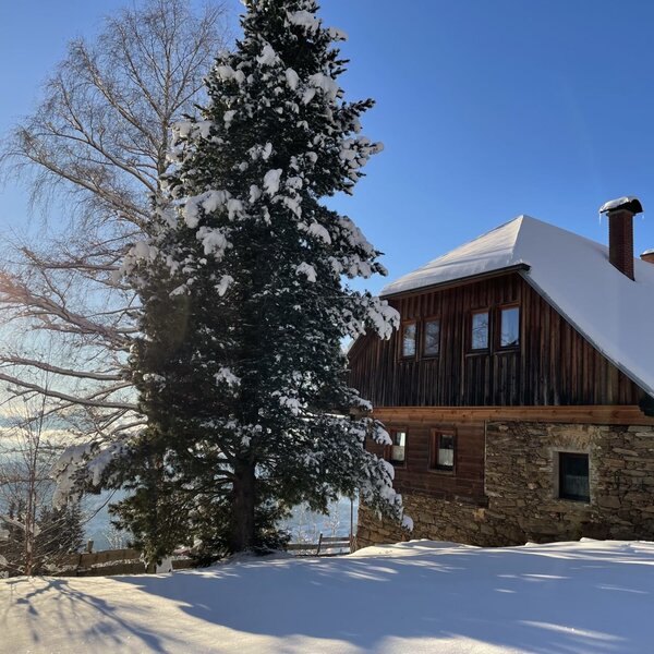 Haus im Winter