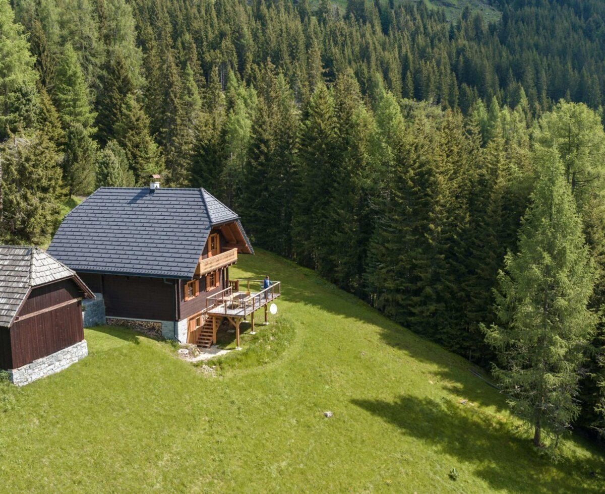 unser Haus mit Carport