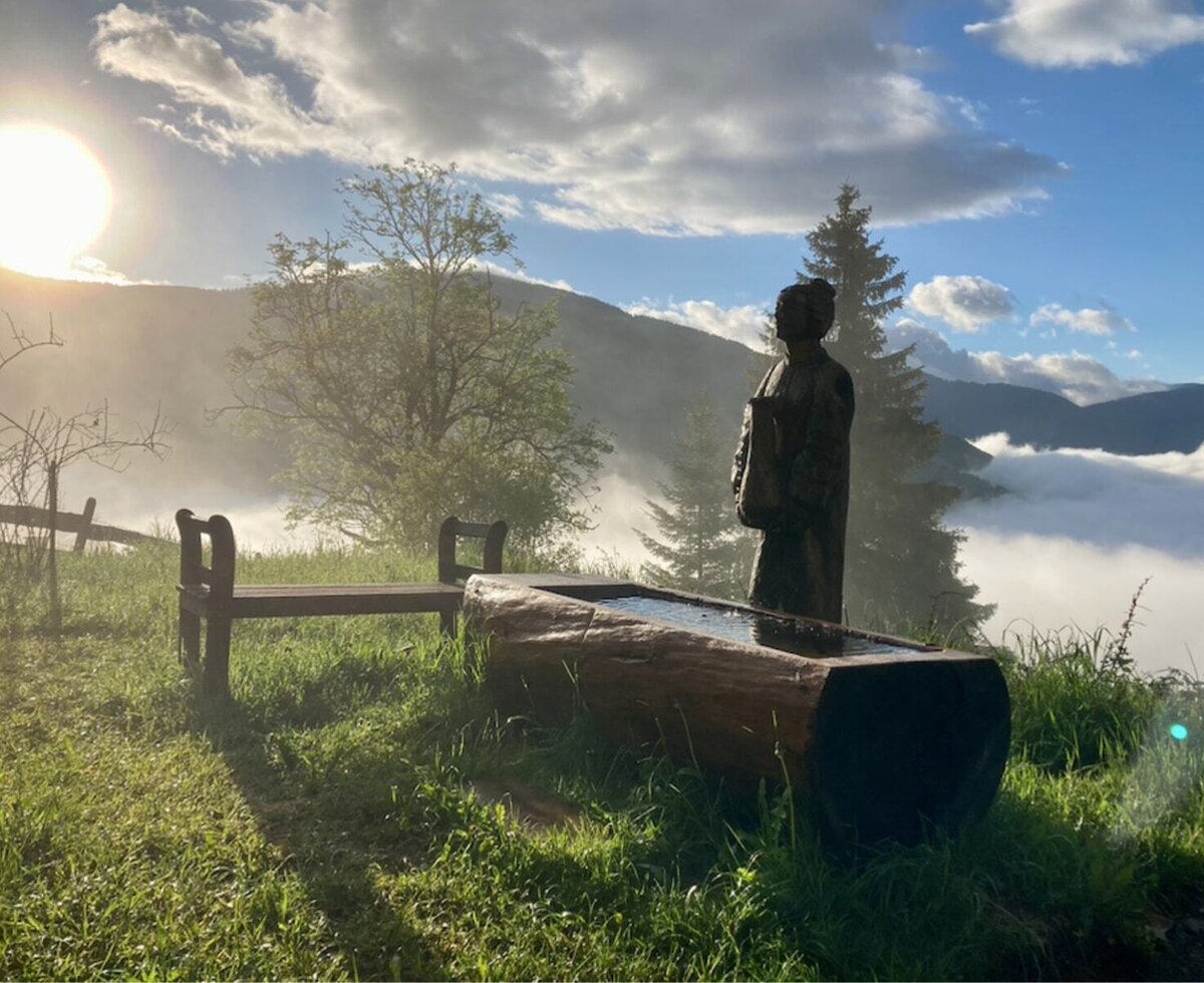 Quellwasser Brunnen@Chalet Almhaus Strobl