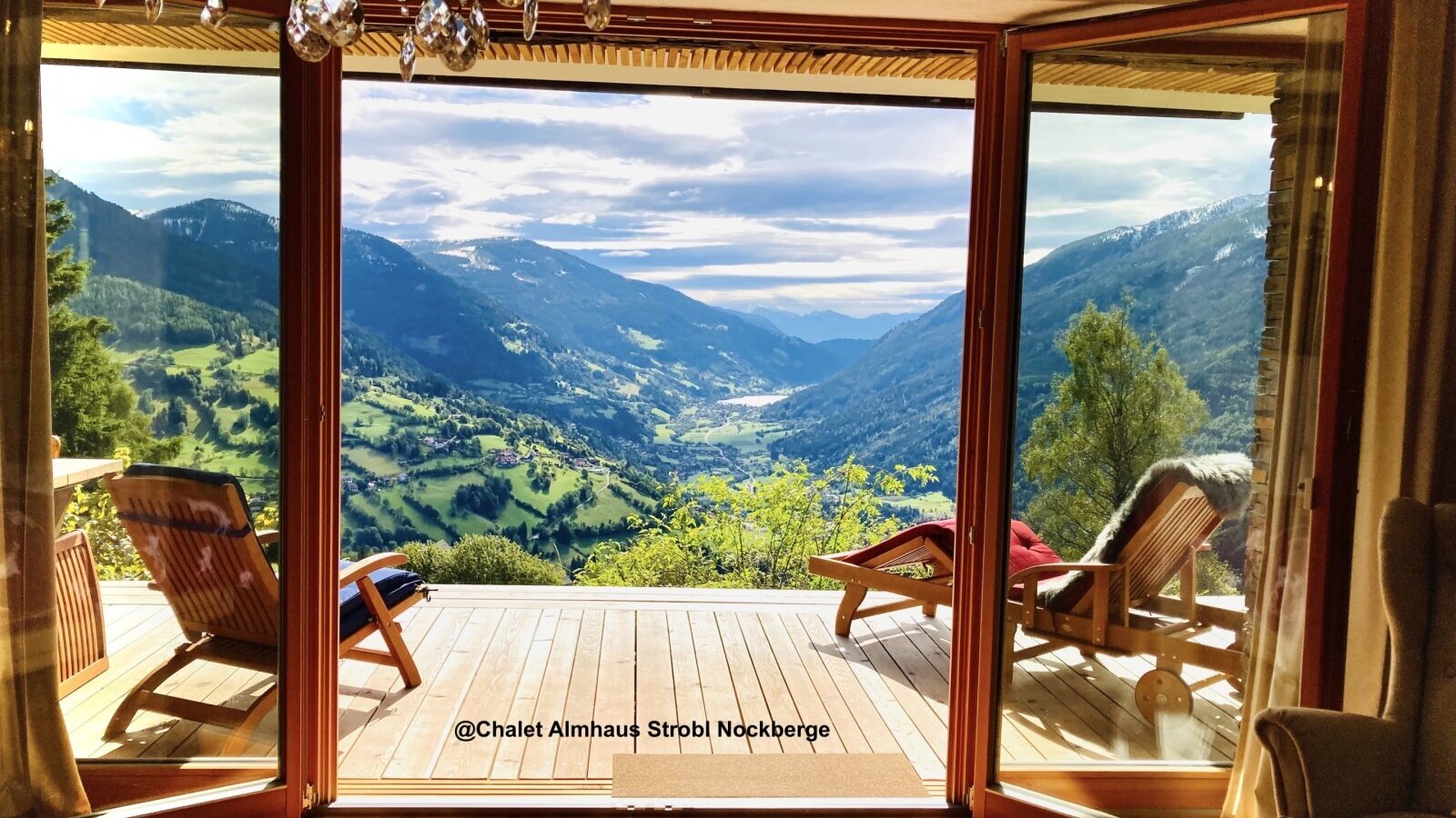 Schlafzimmer Panorama@Chalet Almhaus Strobl Nockberge