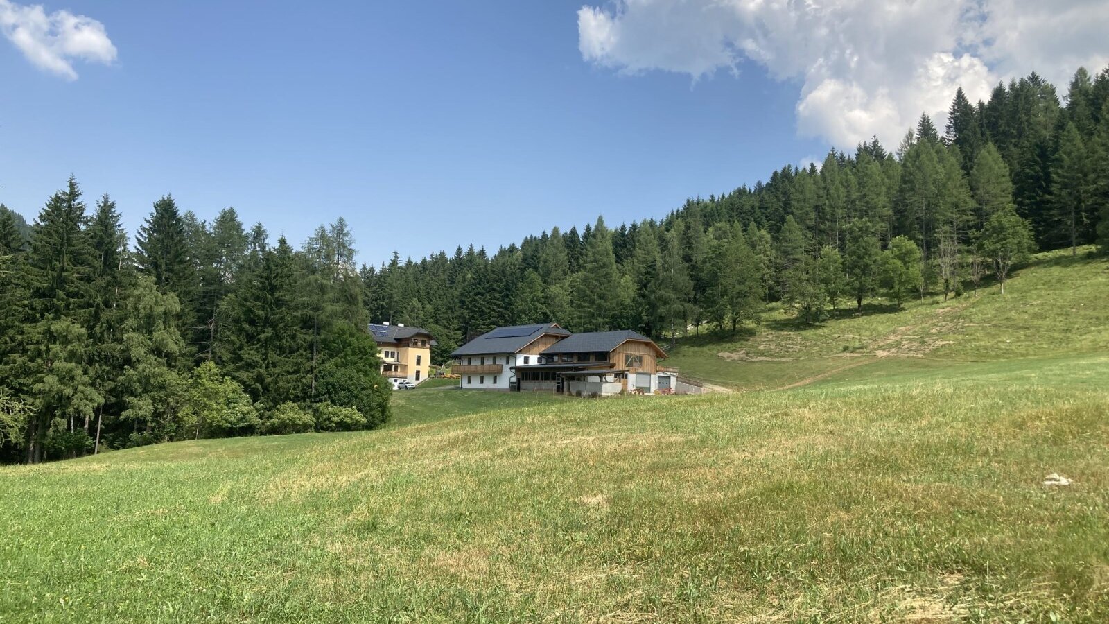 Hofansicht von Westen