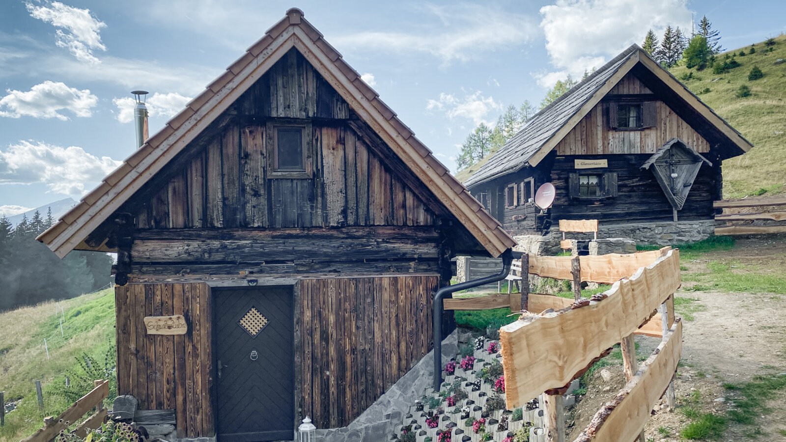 Blick zur Glanzerhütte und zur Schitzstubn