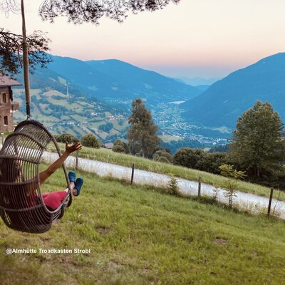 Bei diesem Talblick geht einem das Herzerl auf@Panorama Almhütte Nockberge