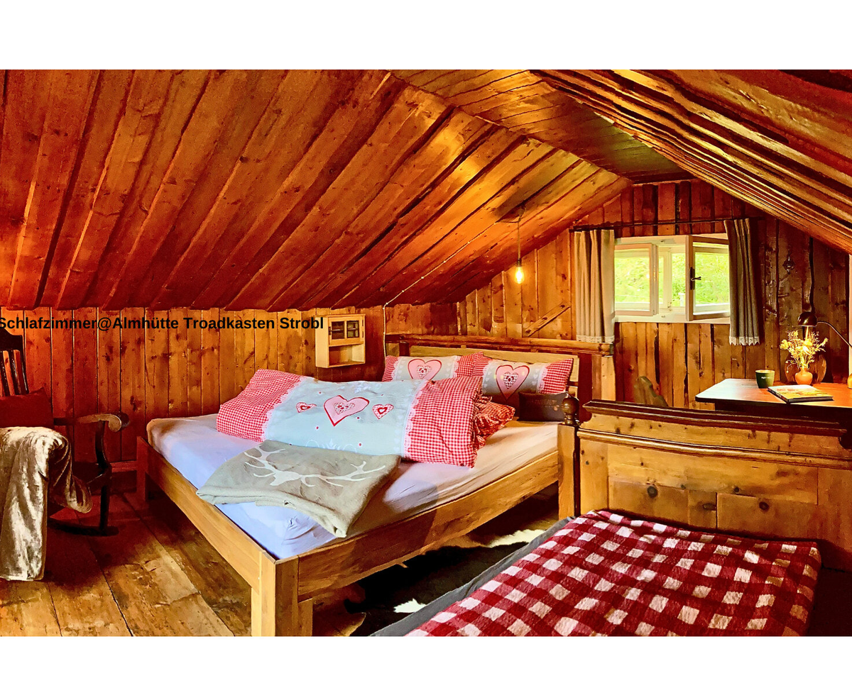 Schlafzimmer@Panorama Almhütte Nockberge