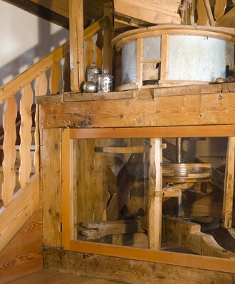 Aufgang 1. Stock (Alte Mühle)