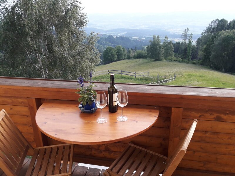 Balkon Karawankenblick
