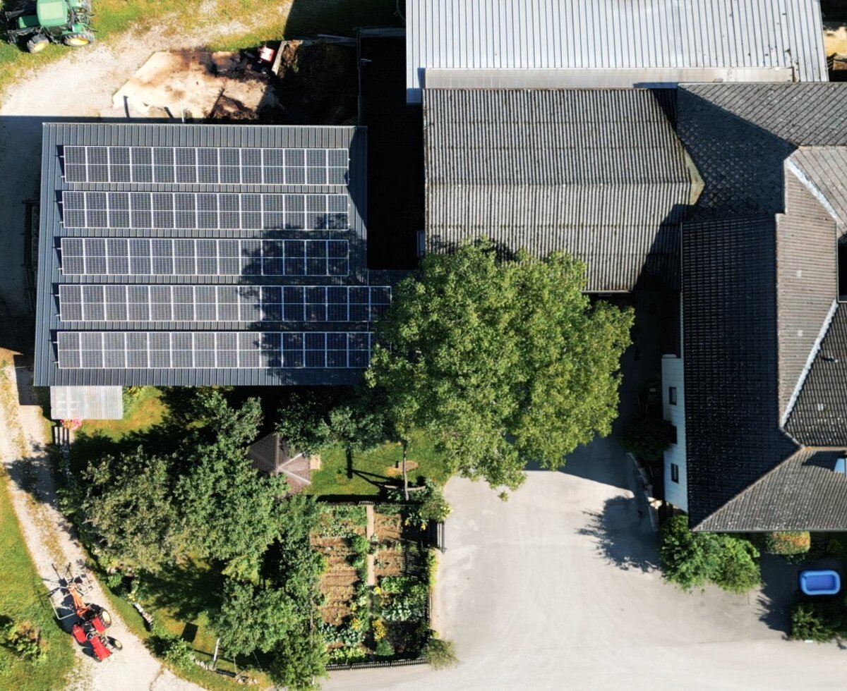 Stall, Garten, PV-Anlagen ©Urlaub am Bauernhof/ Daniel Gollner