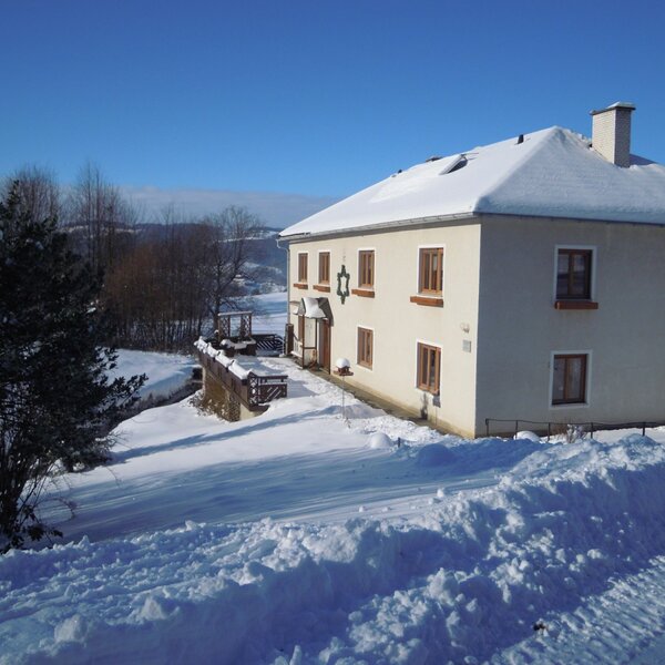 Haus im Winter