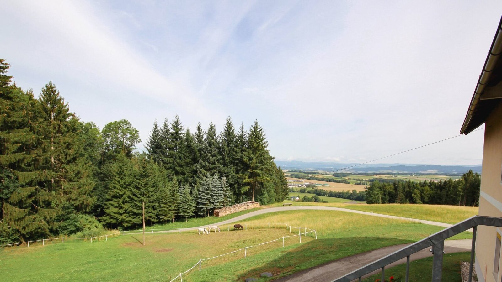 Karnerhof - Aussicht beim Eingang © Martina Fuchs