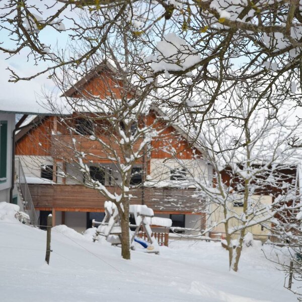 Winter am Bio-Bauernhof