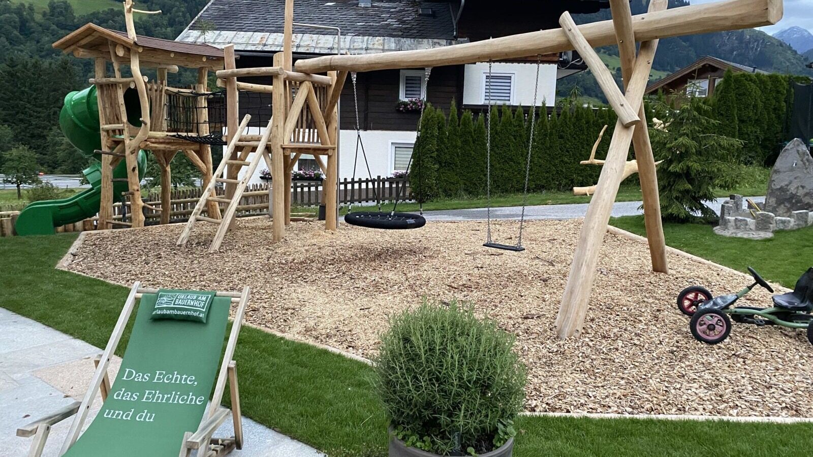 Naturnaher Abenteuerspielplatz