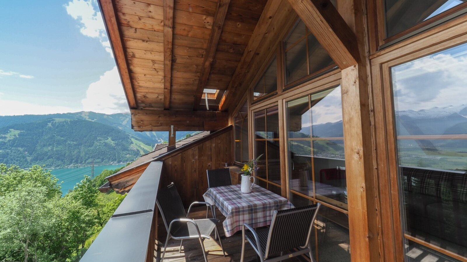 Balkon mit traumhafter Aussicht