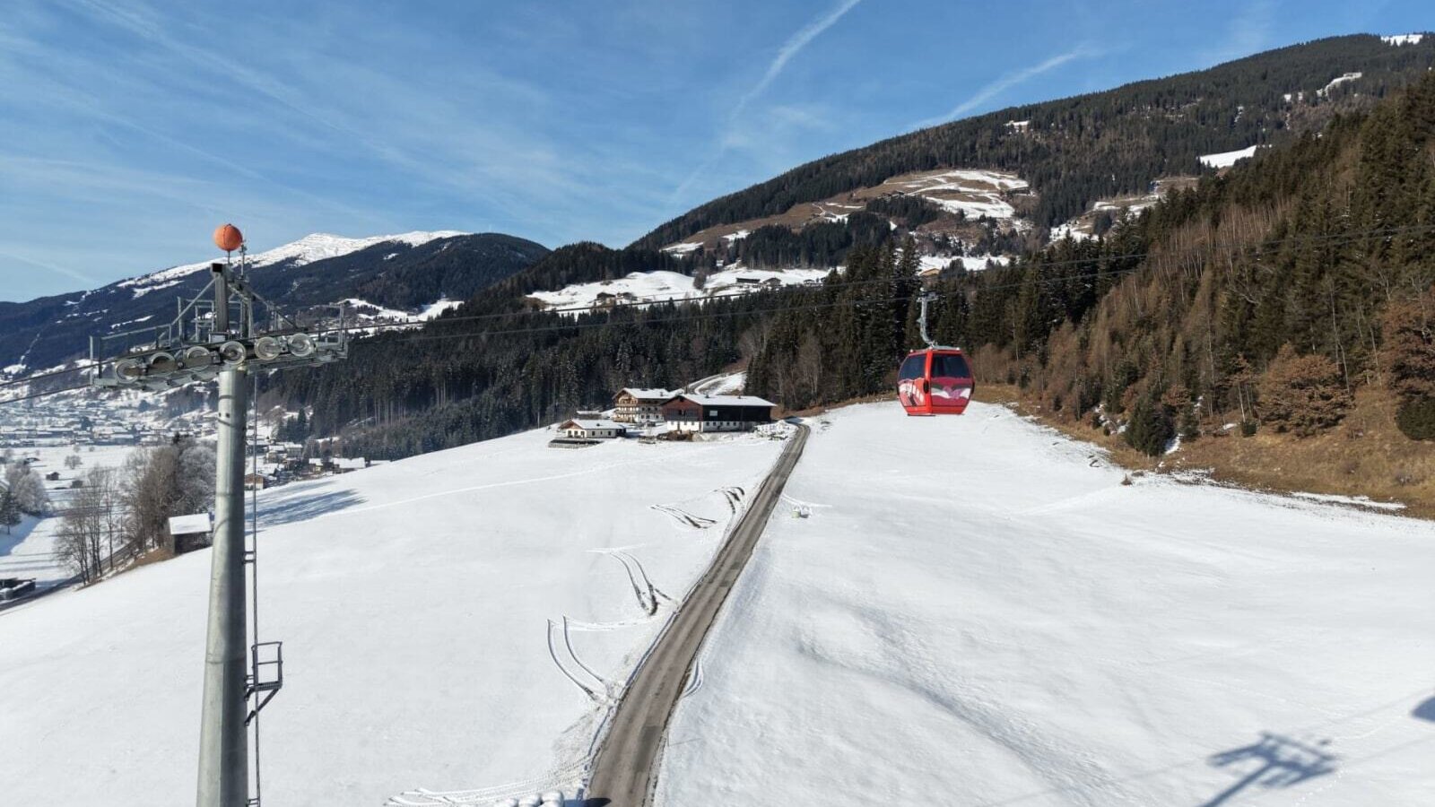 Panoramabahn in unmittelbarer Nähe