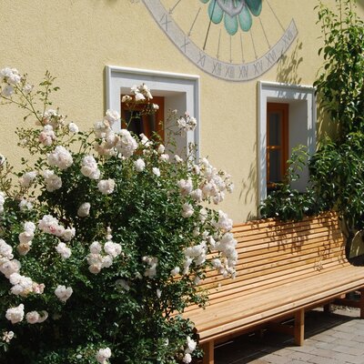 Hausbank - Ruheplatzerl