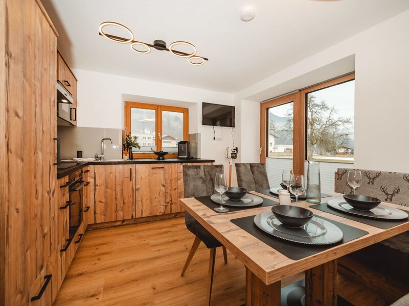 Küche und Essbereich