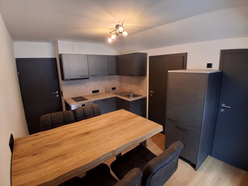 Küche und Essbereich