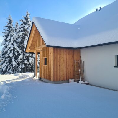Eingang zum Almchalet Smaragd