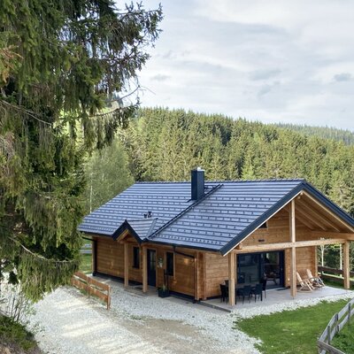 Blockhaus direkt am Waldrand