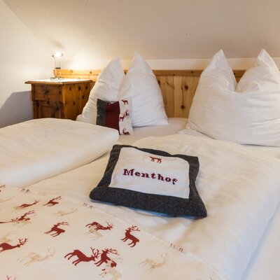 Schlafzimmer roter Hirsch