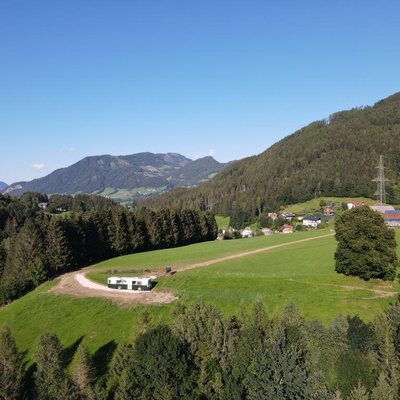 Die ruhige Lage im Grünen garantiert Erholung