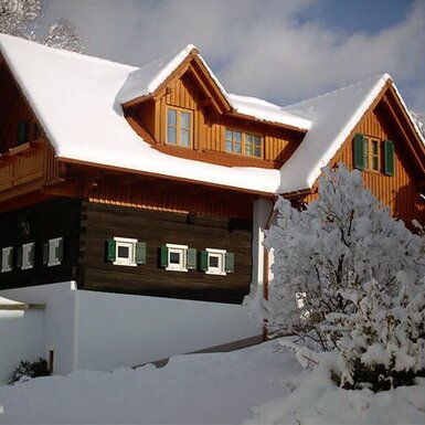 Gemütliches Ferienhaus mit zwei Wohnungen