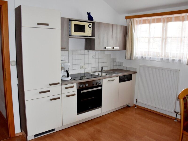 Voll ausgestattete Küche in der Ferienwohnung