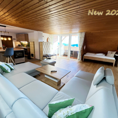 Neu renoviertes Wohnzimmer