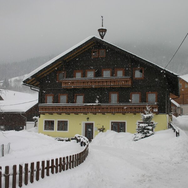 Unser Bauernhaus im Winter