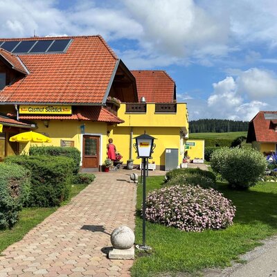 Ganze Hof Kuchlbauer