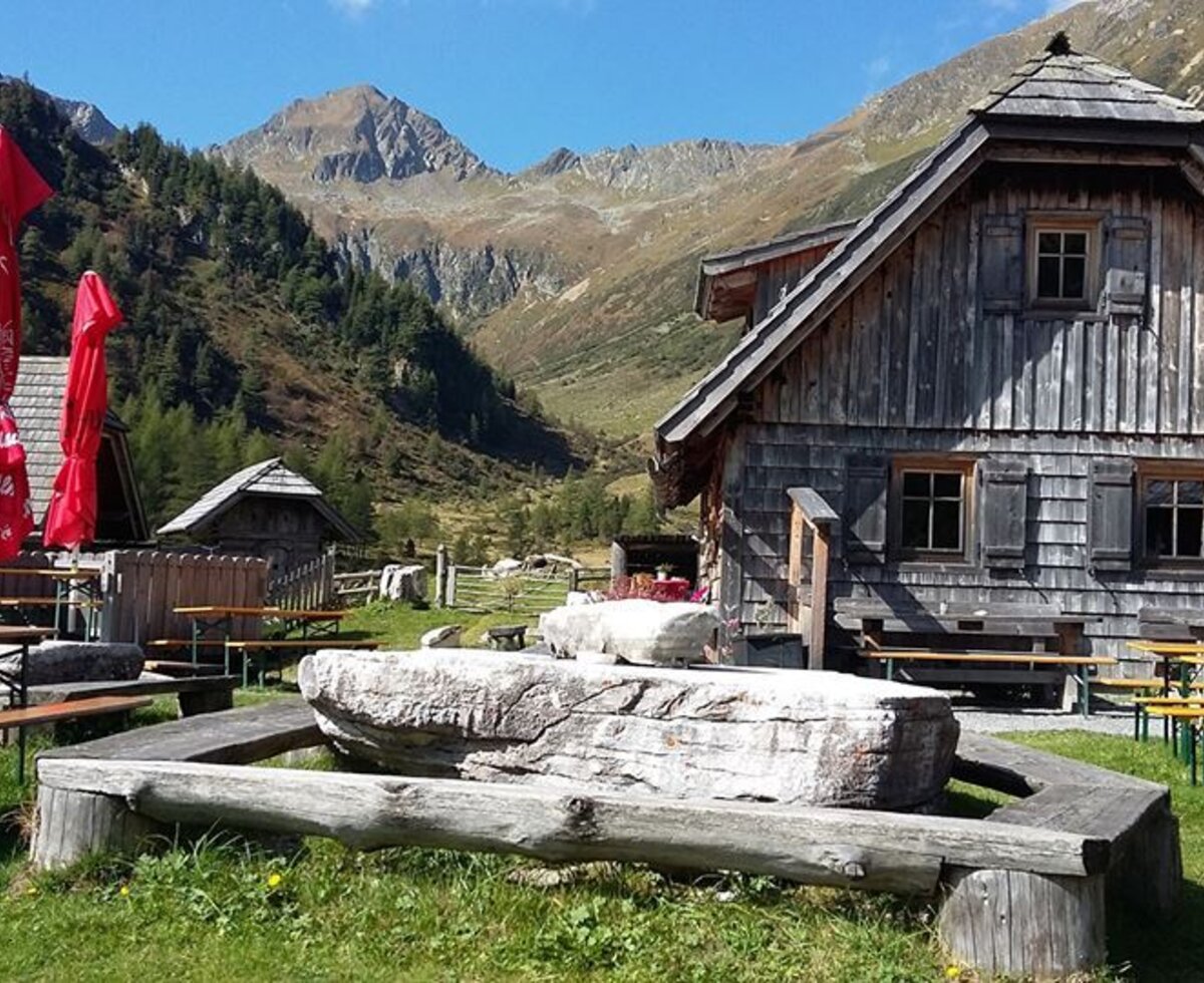 Tolles vielseitiges Wandergebiet