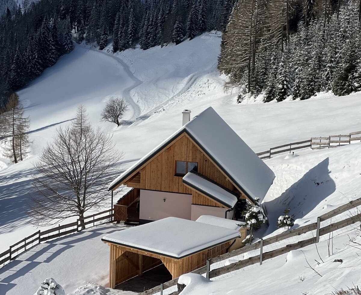 Chalet in einer Winterlandschaft