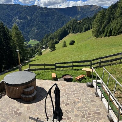 Ausblick vom Schlafzimmer auf die Terrasse