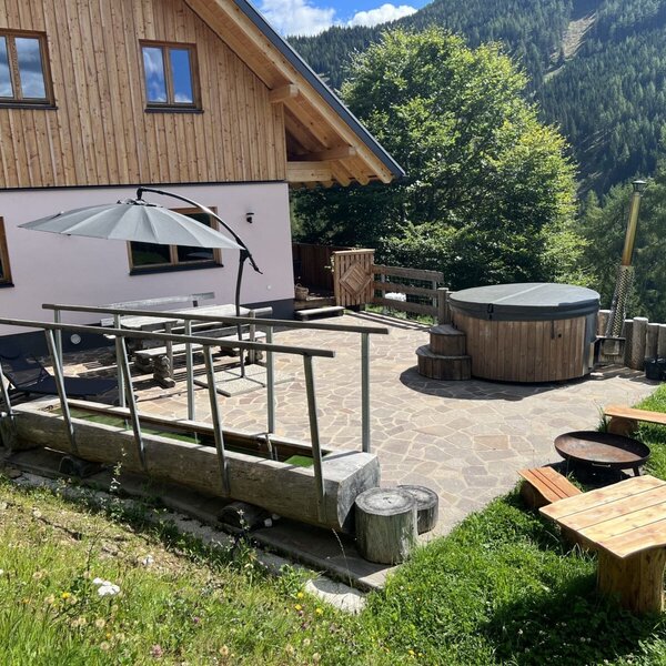 vordere Terrasse
