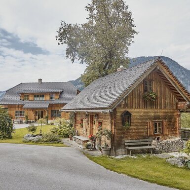 Hofblick Almhütte und Bauernhaus Hofblick Almhütte und Bauernhaus