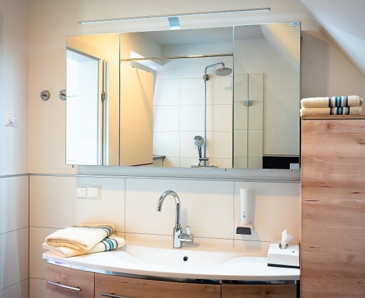 Dusche FEWO Golfblick