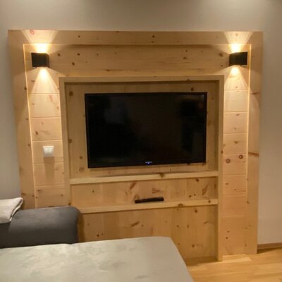 TV